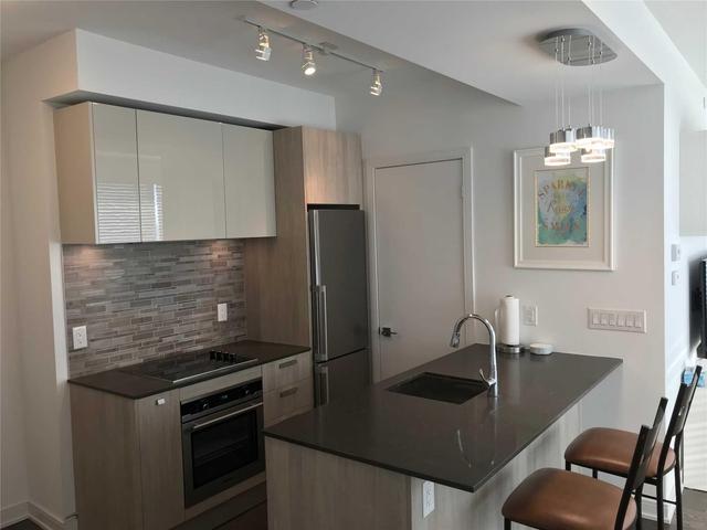 2905 - 57 St Joseph St, Condo with 2 bedrooms, 2 bathrooms and 1 parking in Toronto ON | Image 3