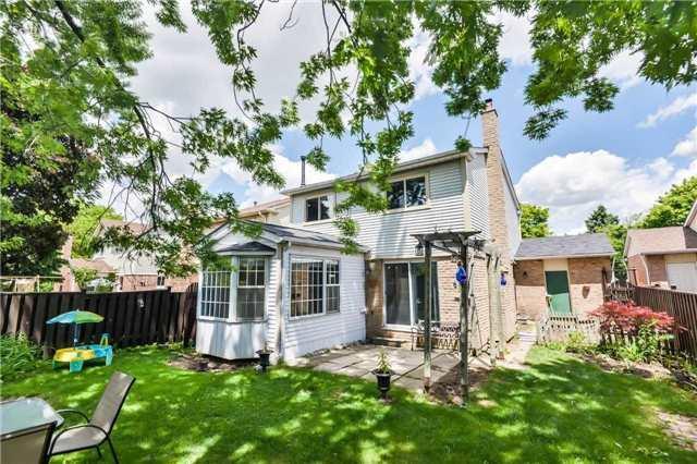 6 Campania Cres, House detached with 3 bedrooms, 3 bathrooms and 1 parking in Toronto ON | Image 19