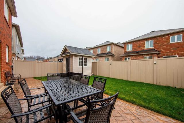 223 Reeves Way Blvd, House detached with 4 bedrooms, 4 bathrooms and 4 parking in Whitchurch Stouffville ON | Image 31