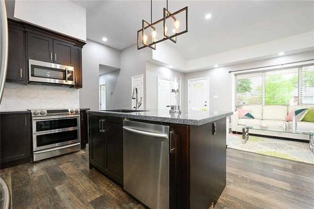 38 Franklin Blvd, House detached with 3 bedrooms, 2 bathrooms and 5 parking in St. Catharines ON | Image 5