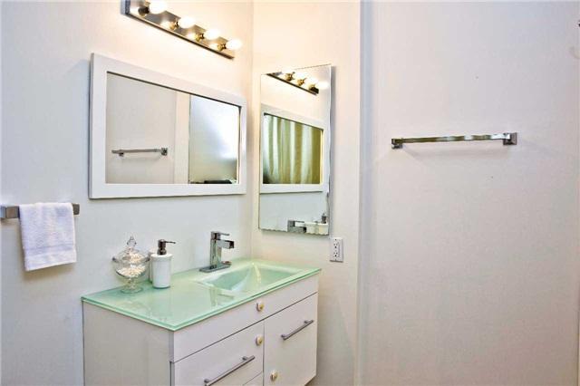 th11 - 117 Omni Dr, Townhouse with 3 bedrooms, 3 bathrooms and 1 parking in Toronto ON | Image 16