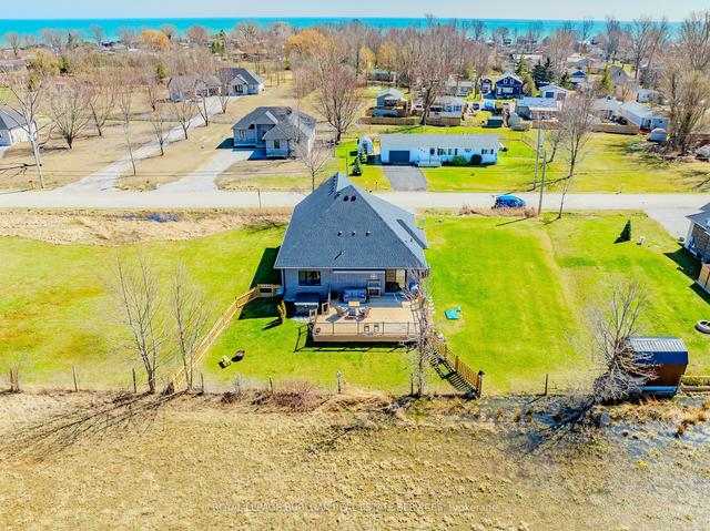 781 South Coast Dr, House detached with 2 bedrooms, 3 bathrooms and 7 parking in Haldimand County ON | Image 25