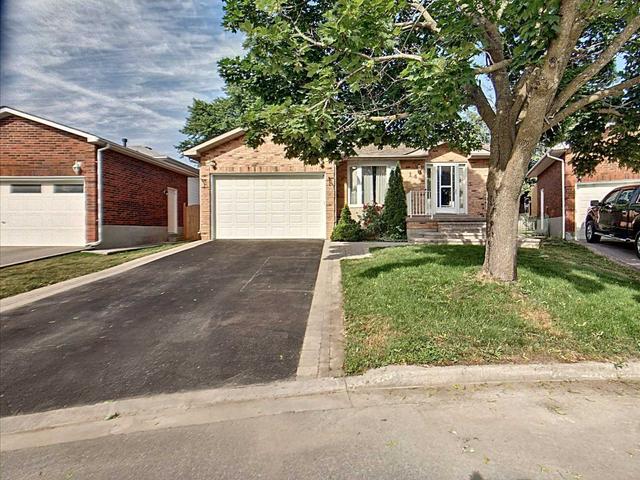14 Souch Crt, House detached with 3 bedrooms, 3 bathrooms and 6 parking in Clarington ON | Image 22