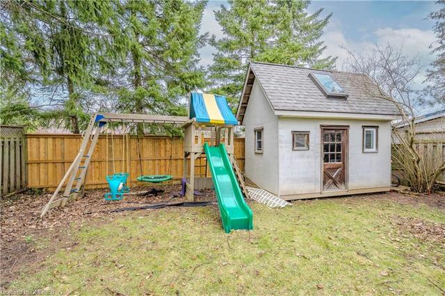 276 Westwood Drive, House detached with 3 bedrooms, 2 bathrooms and 3 parking in Kitchener ON | Image 39