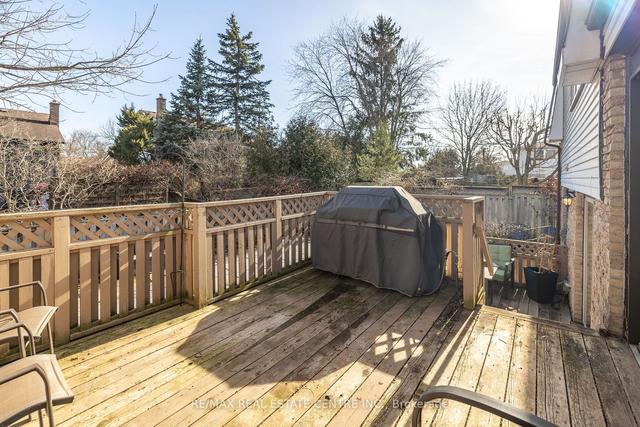 18 Northwood Cres, House detached with 3 bedrooms, 3 bathrooms and 6 parking in Guelph ON | Image 26