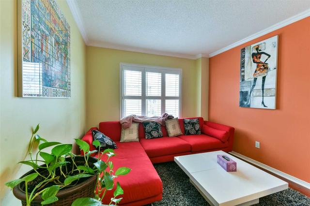80 Conn Smythe Dr, House attached with 2 bedrooms, 3 bathrooms and 2 parking in Toronto ON | Image 32