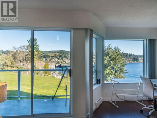 205 - 2560 Departure Bay Rd, Condo with 2 bedrooms, 2 bathrooms and 2 parking in Nanaimo BC | Image 14