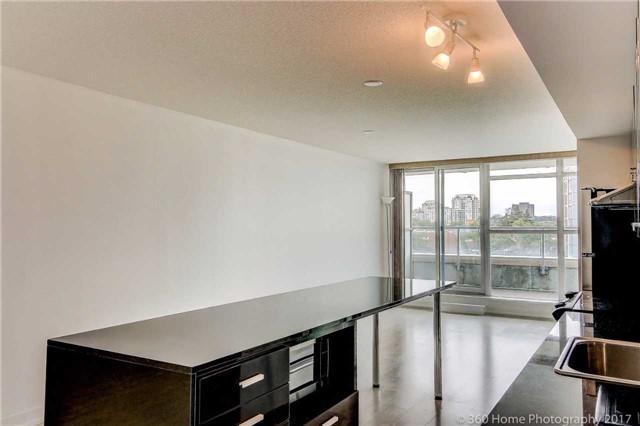 311 - 33 Singer Crt, Condo with 2 bedrooms, 2 bathrooms and 1 parking in Toronto ON | Image 8