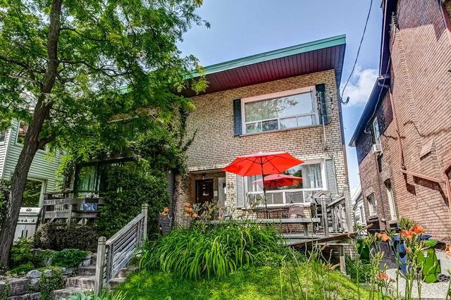 24 Kewbeach Ave, House detached with 2 bedrooms, 3 bathrooms and 2 parking in Toronto ON | Image 12
