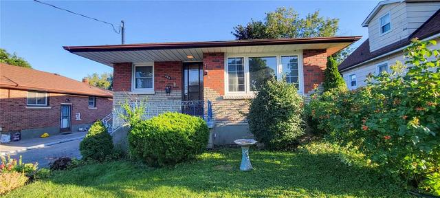 493 Dieppe Ave, House detached with 3 bedrooms, 2 bathrooms and 5 parking in Oshawa ON | Image 1