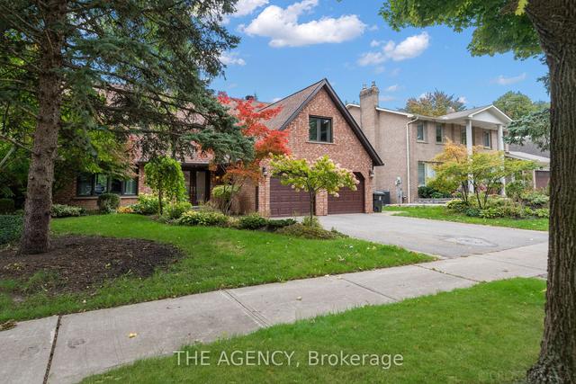 7 Bamboo Grve, House detached with 5 bedrooms, 4 bathrooms and 6 parking in Toronto ON | Image 1