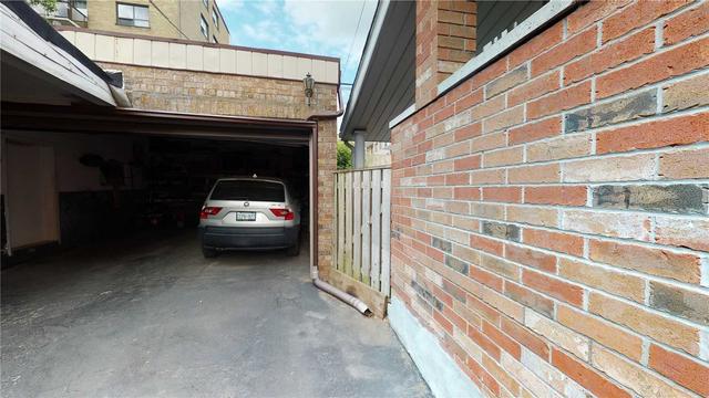 151 Cedric Ave, House detached with 2 bedrooms, 2 bathrooms and 6 parking in Toronto ON | Image 14