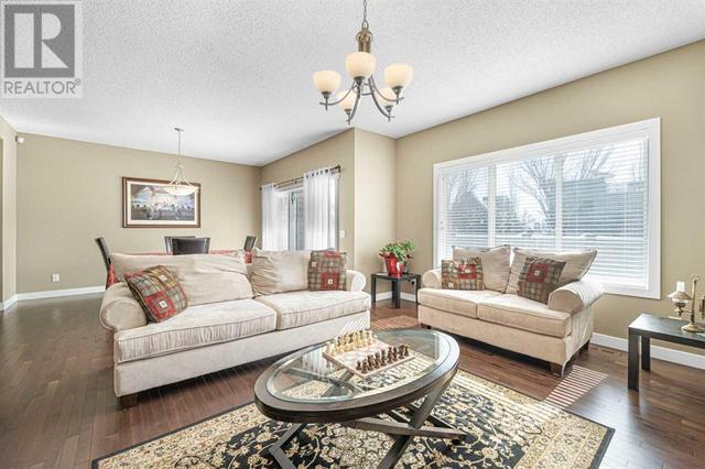 433 Mahogany Court Se, House detached with 5 bedrooms, 3 bathrooms and 2 parking in Calgary AB | Image 13