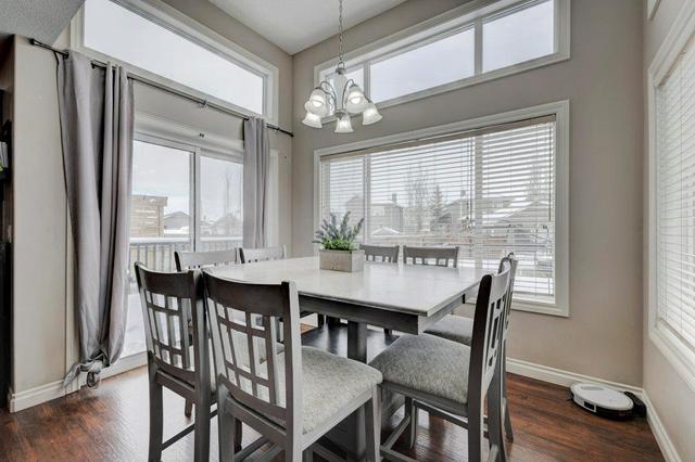 708 Hamptons Bay Se, House detached with 3 bedrooms, 2 bathrooms and 2 parking in Calgary AB | Image 2