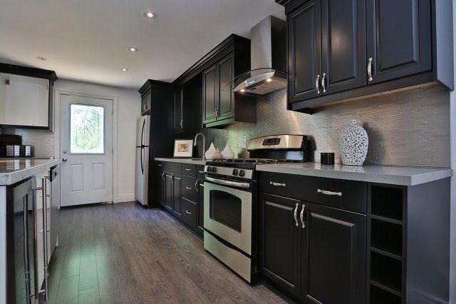 725 Third St, House detached with 4 bedrooms, 4 bathrooms and 6 parking in Mississauga ON | Image 8