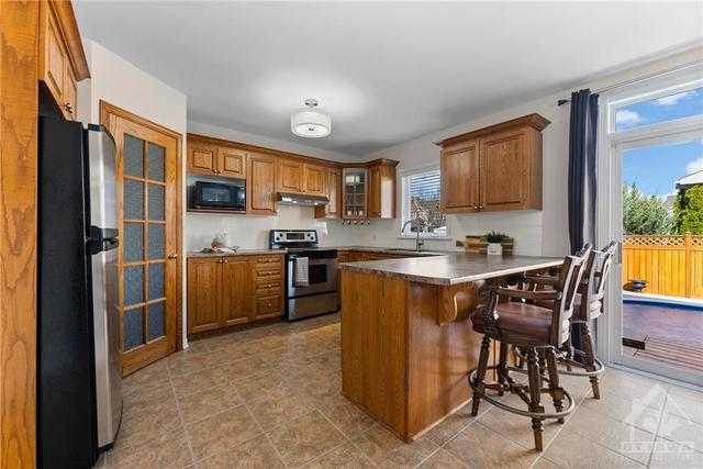 1692 Liberty Way, House detached with 4 bedrooms, 3 bathrooms and 6 parking in Ottawa ON | Image 13
