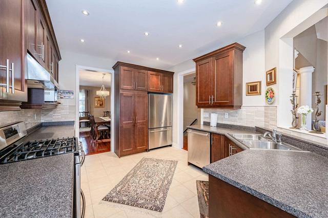 3285 Timeless Dr E, House detached with 3 bedrooms, 2 bathrooms and 6 parking in Oakville ON | Image 38