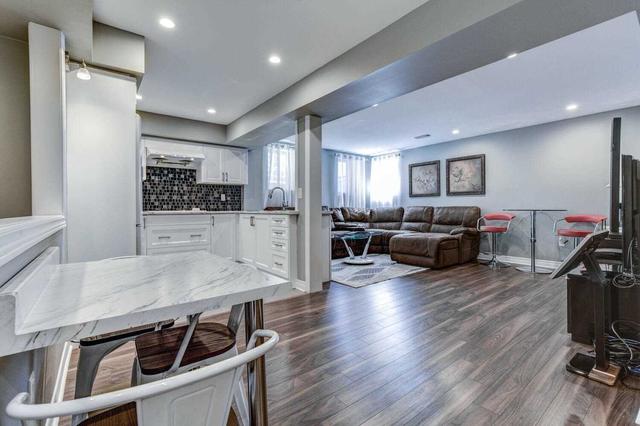 81 Barletta Dr, House detached with 4 bedrooms, 5 bathrooms and 7 parking in Vaughan ON | Image 30