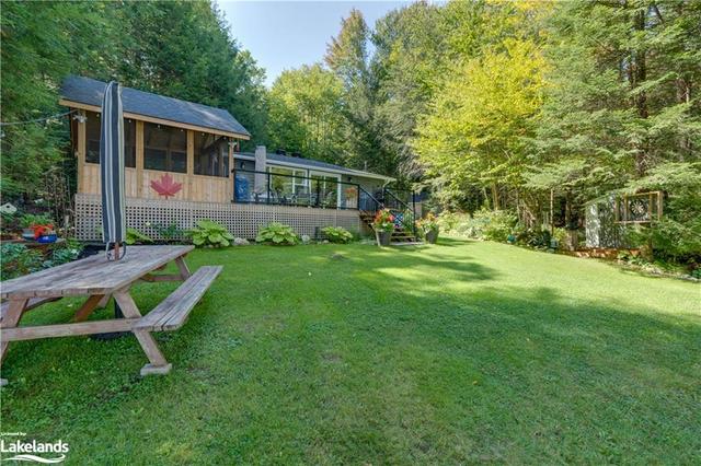 1181 Lakeshore Drive N, House detached with 4 bedrooms, 1 bathrooms and 5 parking in Bracebridge ON | Image 36
