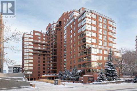 601, - 318 26 Avenue Sw, Condo with 2 bedrooms, 2 bathrooms and 1 parking in Calgary AB | Card Image