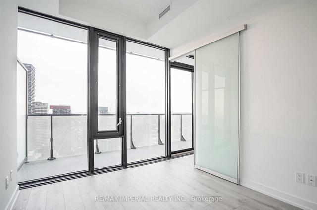 3711 - 161 Roehampton Ave W, Condo with 1 bedrooms, 1 bathrooms and 0 parking in Toronto ON | Image 14