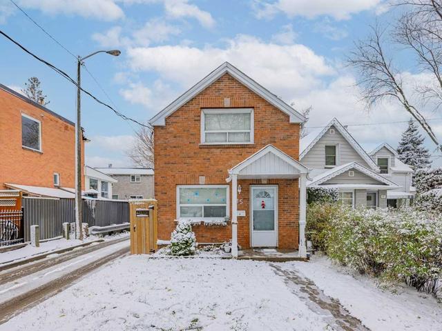 15 Eileen Ave, House detached with 2 bedrooms, 2 bathrooms and 4 parking in Toronto ON | Card Image