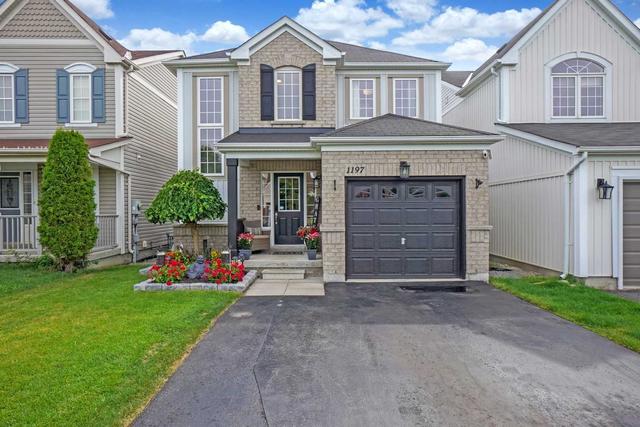1197 Stire St, House detached with 3 bedrooms, 2 bathrooms and 2 parking in Oshawa ON | Image 1