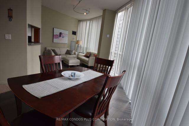 2403 - 24 Wellesley St W, Condo with 2 bedrooms, 2 bathrooms and 1 parking in Toronto ON | Image 16