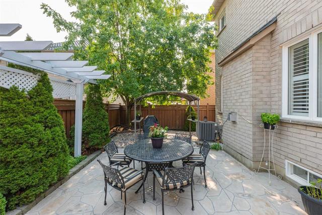 345 Vellore Woods Blvd, House detached with 4 bedrooms, 4 bathrooms and 4 parking in Vaughan ON | Image 33