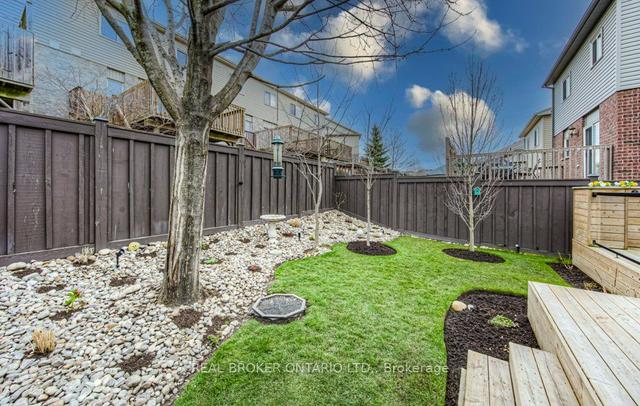 27 Upper Mercer St, House detached with 3 bedrooms, 3 bathrooms and 3 parking in Kitchener ON | Image 29
