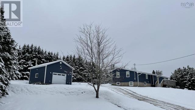 2693 East River East Side Road, House detached with 3 bedrooms, 2 bathrooms and null parking in Pictou, Subd. C NS | Image 1