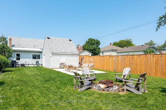 52 Bloomfield Ave, House detached with 3 bedrooms, 2 bathrooms and 4 parking in St. Catharines ON | Image 22