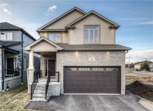 317 Carriage Way N, House detached with 3 bedrooms, 3 bathrooms and 2 parking in Waterloo ON | Image 1