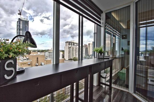 1002 - 7 Broadway Ave, Condo with 2 bedrooms, 2 bathrooms and 1 parking in Toronto ON | Image 3