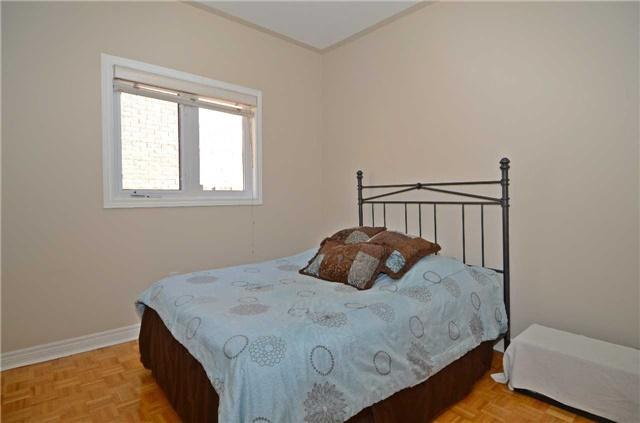 41 Calera Cres, House detached with 3 bedrooms, 3 bathrooms and 3 parking in Vaughan ON | Image 7