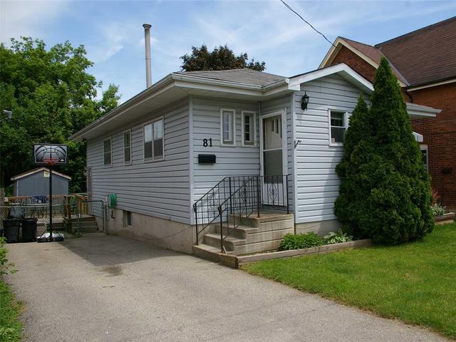 81 Murray St, House detached with 3 bedrooms, 2 bathrooms and 2 parking in Brantford ON | Image 1