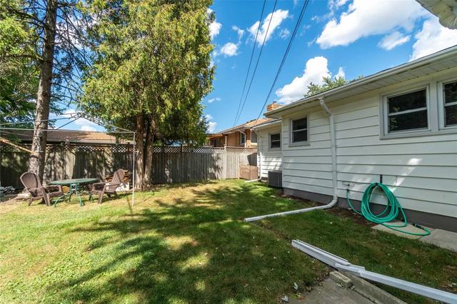 251 East St S, House detached with 2 bedrooms, 1 bathrooms and 3 parking in Sarnia ON | Image 19