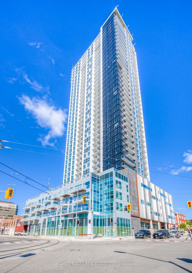 1005 - 60 Frederick St, Condo with 1 bedrooms, 1 bathrooms and 1 parking in Kitchener ON | Image 1