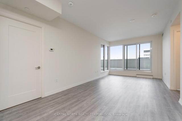 212 - 9000 Jane St, Condo with 2 bedrooms, 2 bathrooms and 1 parking in Vaughan ON | Image 10