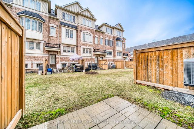 2582 Bromus Path, Townhouse with 4 bedrooms, 3 bathrooms and 2 parking in Oshawa ON | Image 28