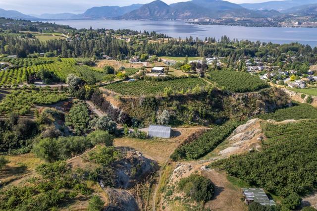 925 Salting Road, Home with 3 bedrooms, 2 bathrooms and null parking in Okanagan Similkameen E BC | Image 32