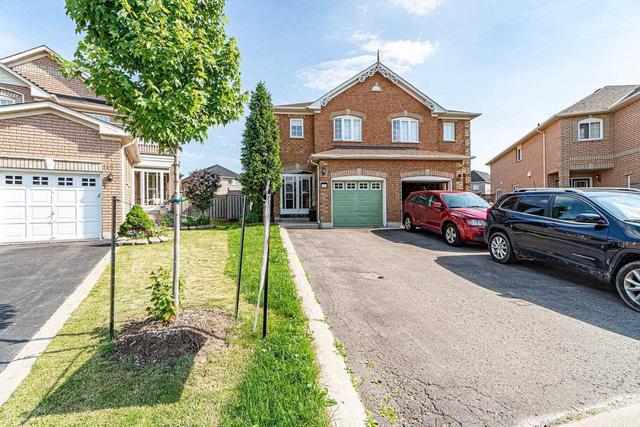 118 Tiller Tr, House semidetached with 4 bedrooms, 3 bathrooms and 3 parking in Brampton ON | Image 2