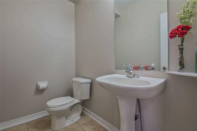 103 Relton Circ, House detached with 4 bedrooms, 3 bathrooms and 3 parking in Brampton ON | Image 13