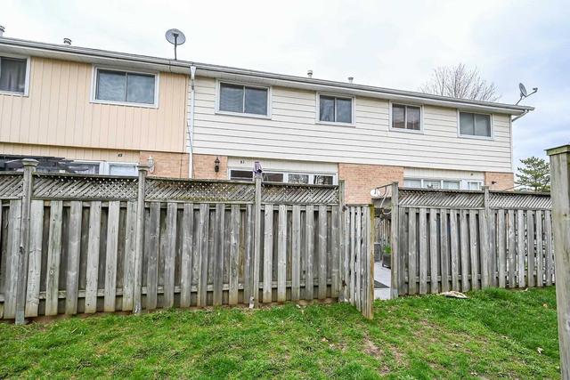 43 - 43 Albright Rd, Townhouse with 3 bedrooms, 2 bathrooms and 3 parking in Hamilton ON | Image 35
