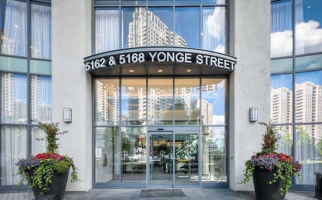 lph102 - 5162 Yonge St, Condo with 2 bedrooms, 3 bathrooms and 1 parking in Toronto ON | Card Image