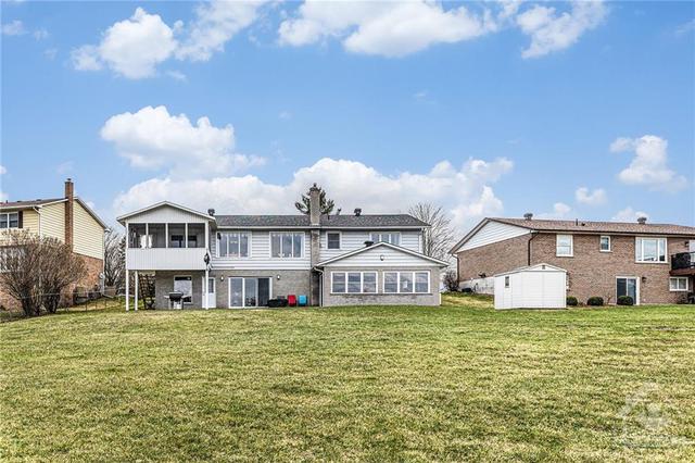 74 Colonel By Crescent, House detached with 4 bedrooms, 3 bathrooms and 6 parking in Smiths Falls ON | Image 27