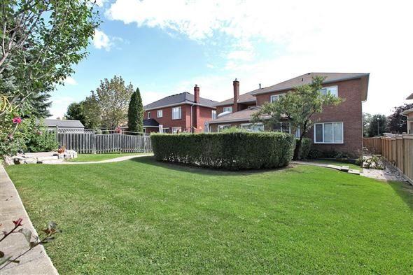 60 Fifth Ave, House detached with 4 bedrooms, 5 bathrooms and 4 parking in Vaughan ON | Image 12