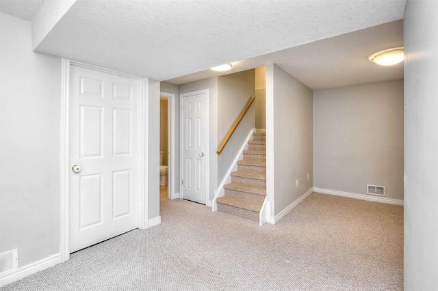 187 Farley Dr, House detached with 3 bedrooms, 4 bathrooms and 4 parking in Guelph ON | Image 18