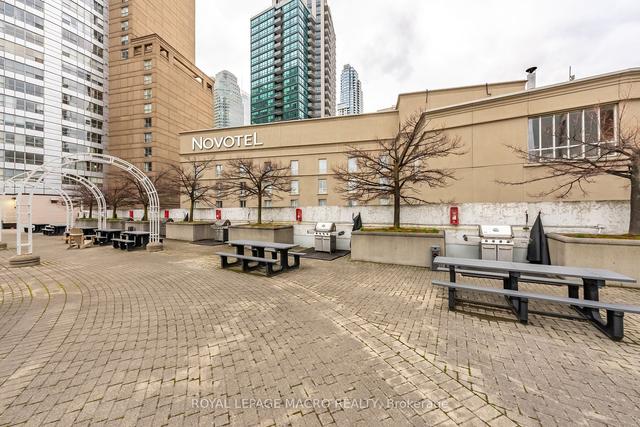 1410 - 25 The Esplanade St, Condo with 1 bedrooms, 1 bathrooms and 0 parking in Toronto ON | Image 14