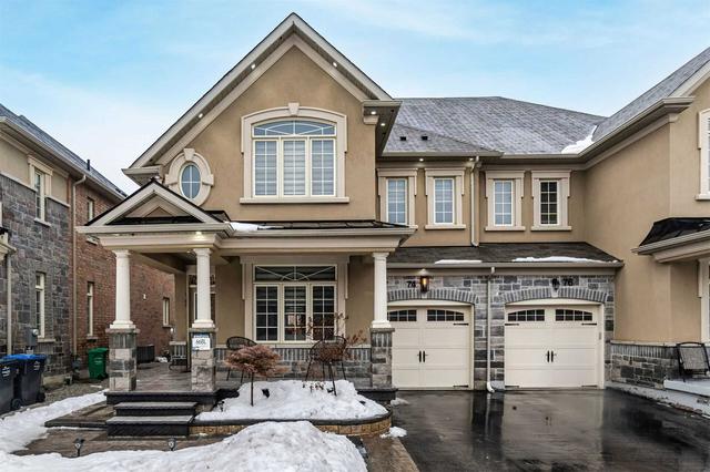 74 Villadown Tr, House semidetached with 3 bedrooms, 3 bathrooms and 3 parking in Brampton ON | Image 1